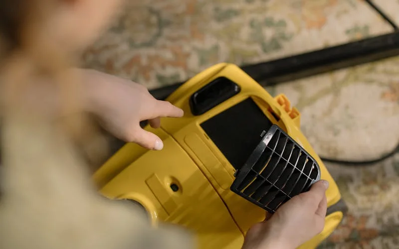 Vaisselle Pas Propre après le Lave-Vaisselle : 8 Causes à Vérifier